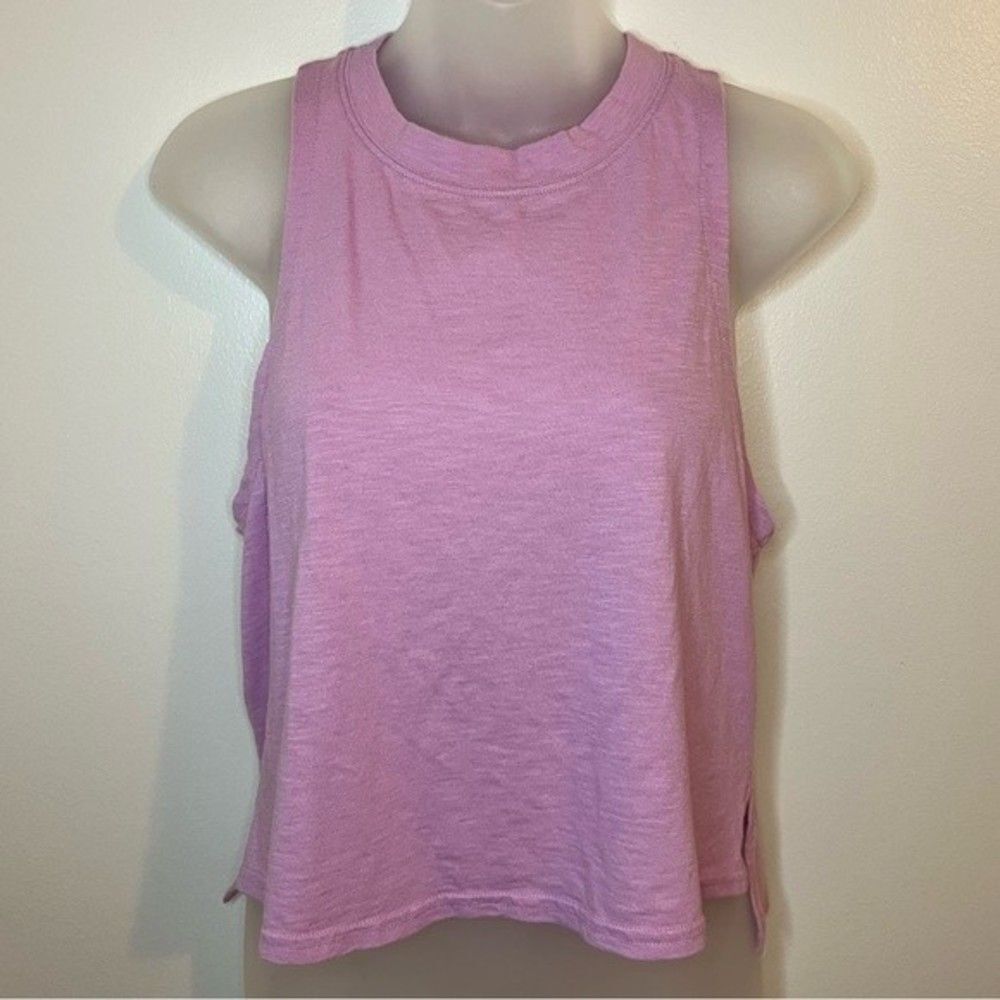 SO Purple Racerback Cropped Athletic Tank Size Medium